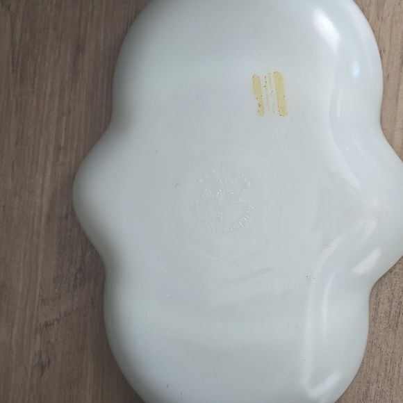 Vintage Fire King 3-Part White Milk Glass Dish with Gold Trim - Picture 2 of 4